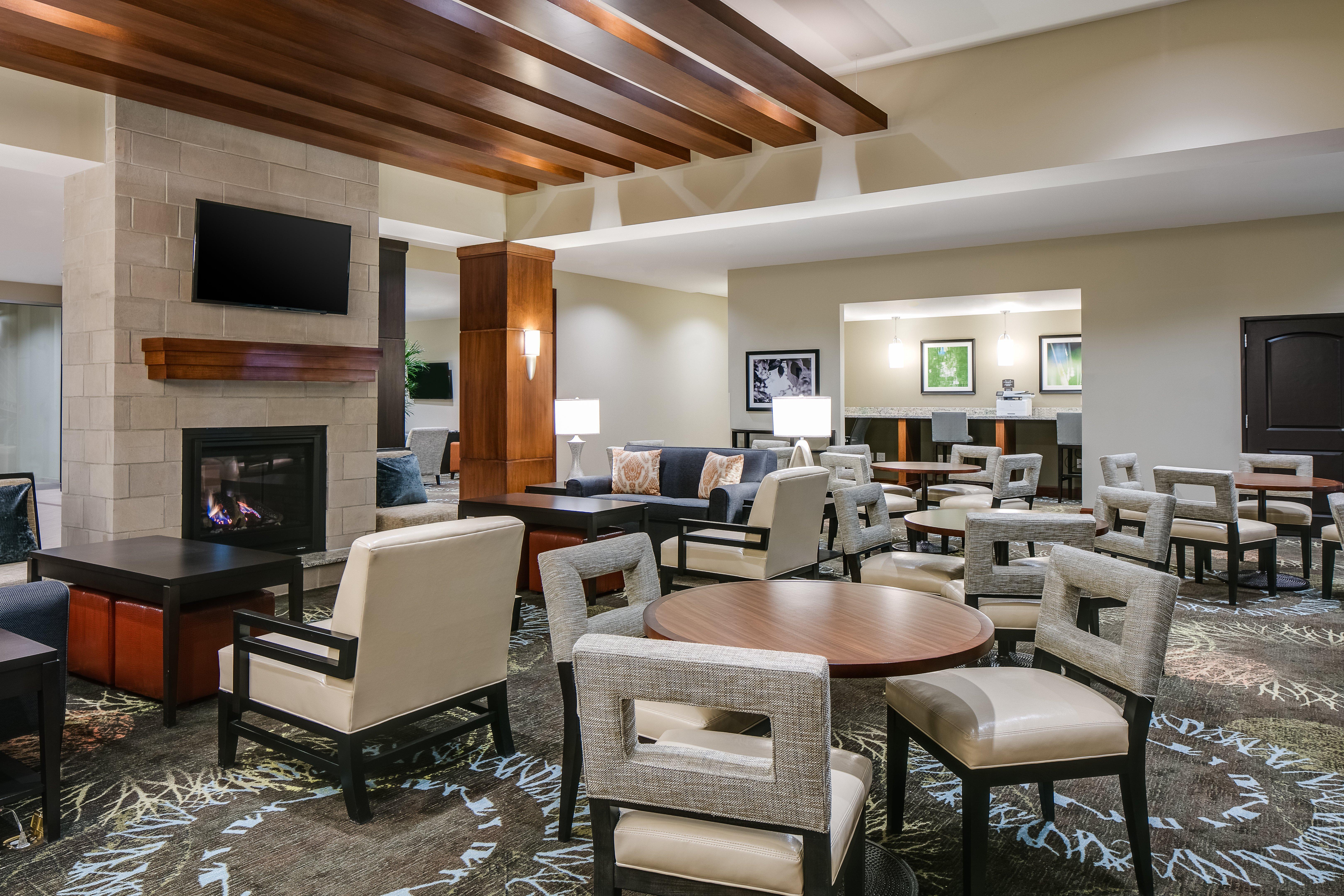 Staybridge Suites Des Moines Downtown By Ihg Екстер'єр фото