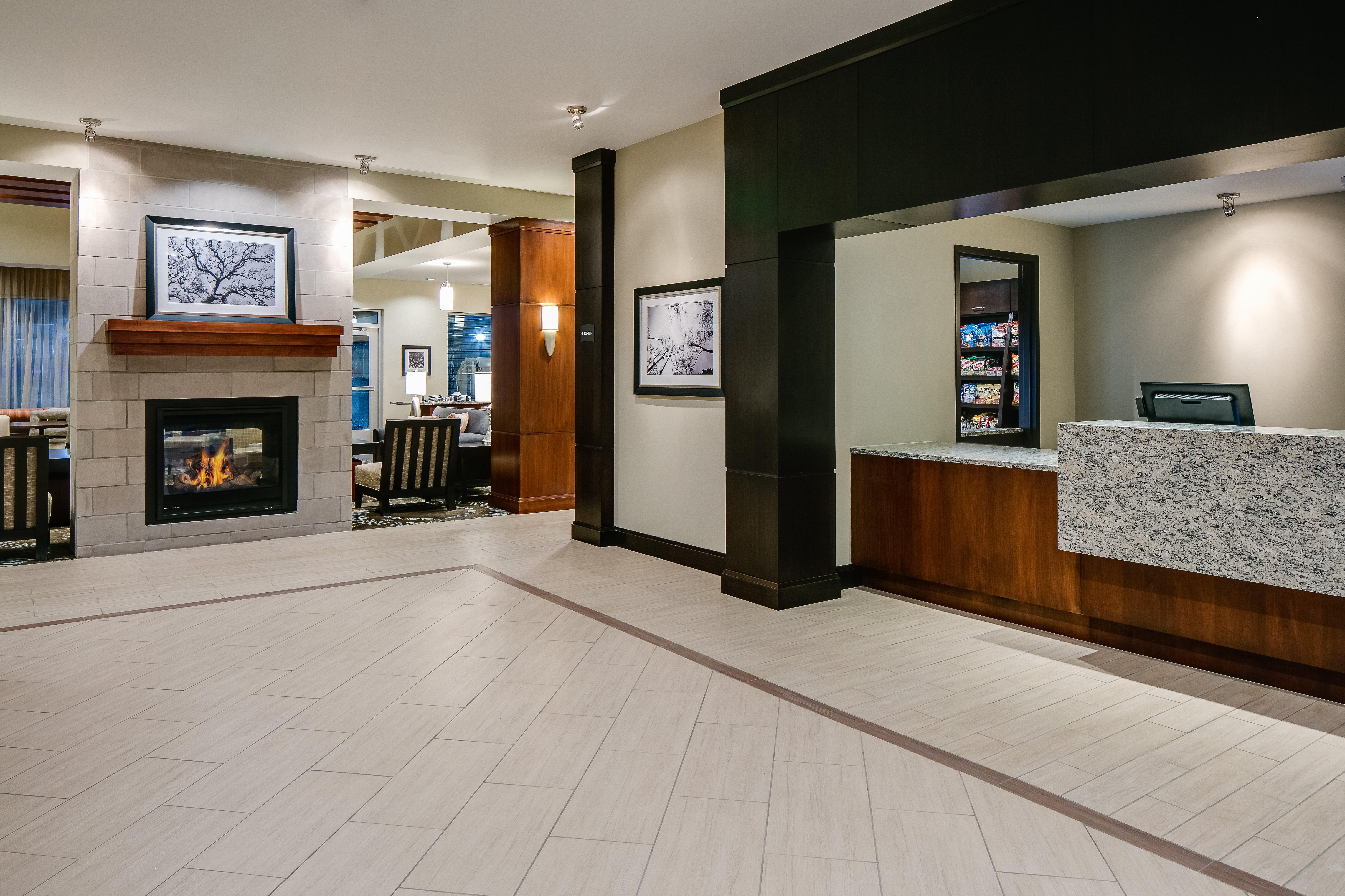 Staybridge Suites Des Moines Downtown By Ihg Екстер'єр фото