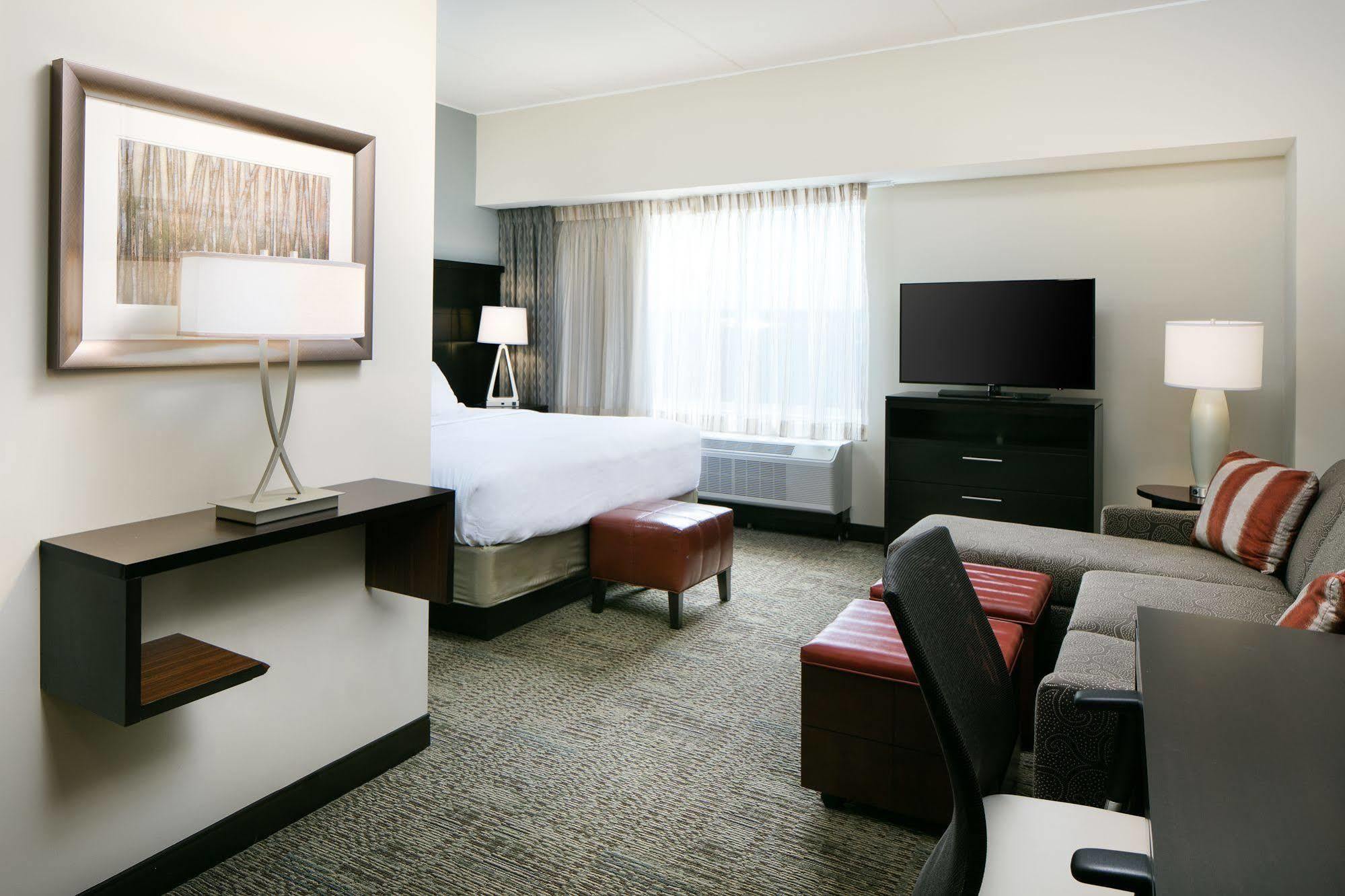 Staybridge Suites Des Moines Downtown By Ihg Екстер'єр фото